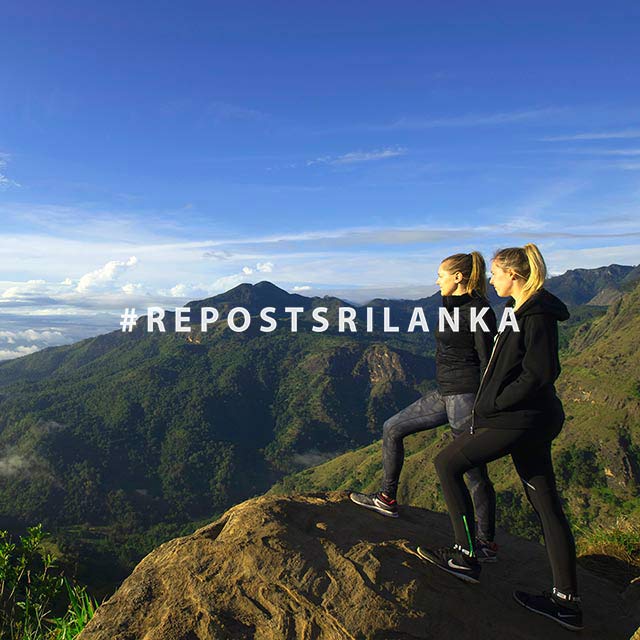 2 women hiking in Sri Lanka